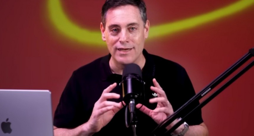 Santiago Bilinkis explica por qué el cerebro borra nuestros mejores recuerdos