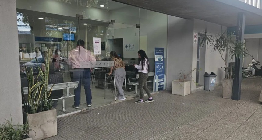 Esc&aacute;ndalo en Valle Viejo: estafan a adultos mayores con falsa auditor&iacute;a de ANSES y apuntan a un m&eacute;dico y un concejal