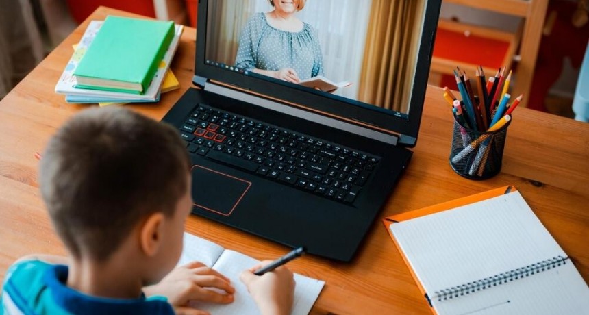 Vuelta a clases, pero virtual y cierre del ciclo lectivo 2023