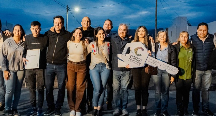 El Gobierno entregó 80 viviendas en Aires del Sur