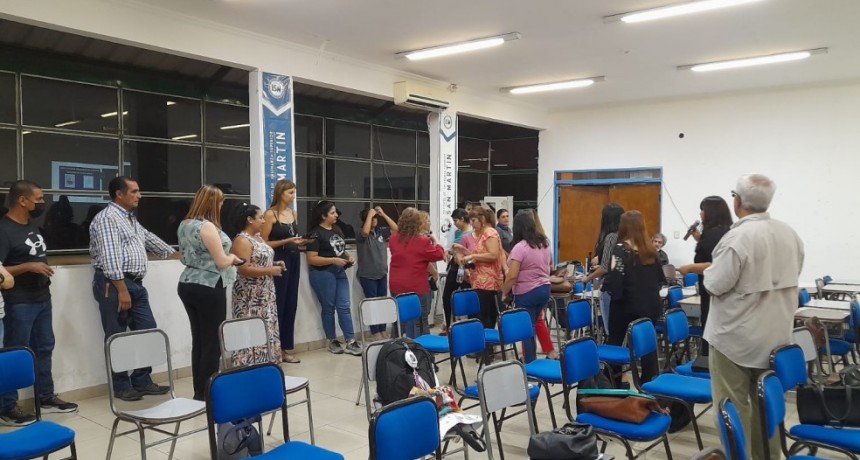 Se capacit&oacute; a docentes del Instituto &ldquo;San Mart&iacute;n&rdquo; en tem&aacute;ticas inclusivas