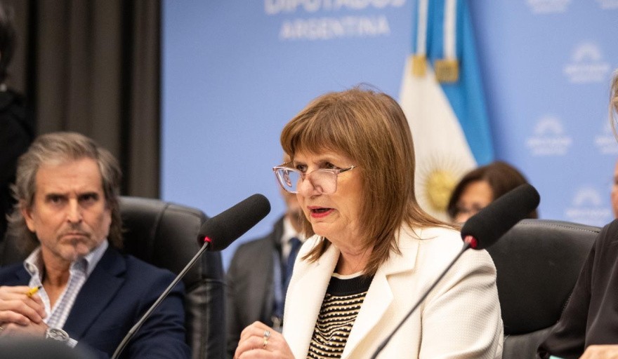 Bullrich redobla su ofensiva: exige aprobar con urgencia la Ley Penal Juvenil y apunta al kirchnerismo